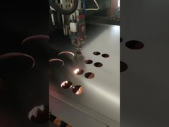 Kundenspezifische Blech-Teile, die Laser schneidet Service-Blech-Herstellung stempeln